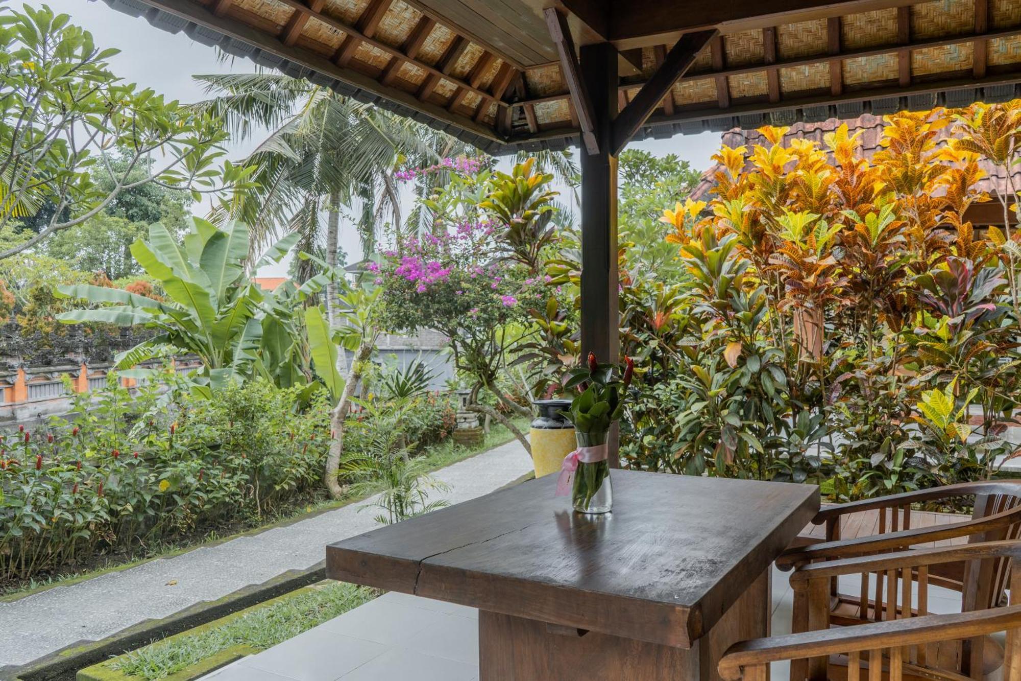 Abangan Bungalow Ubud Esterno foto